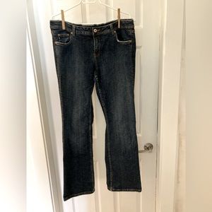 Boot cut jeans